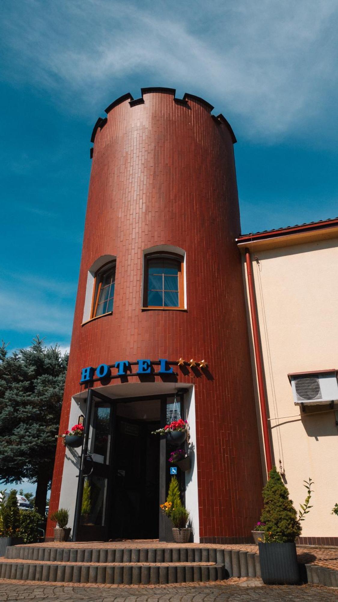 Hotel Marko Przemyśl Eksteriør bilde